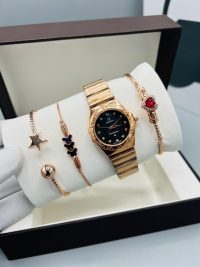 Gold 4 In 1 women Wristwatch with amazing bracelets - Image 4