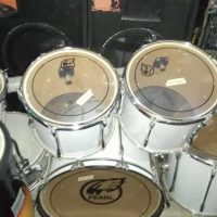 Pearl Drum Set